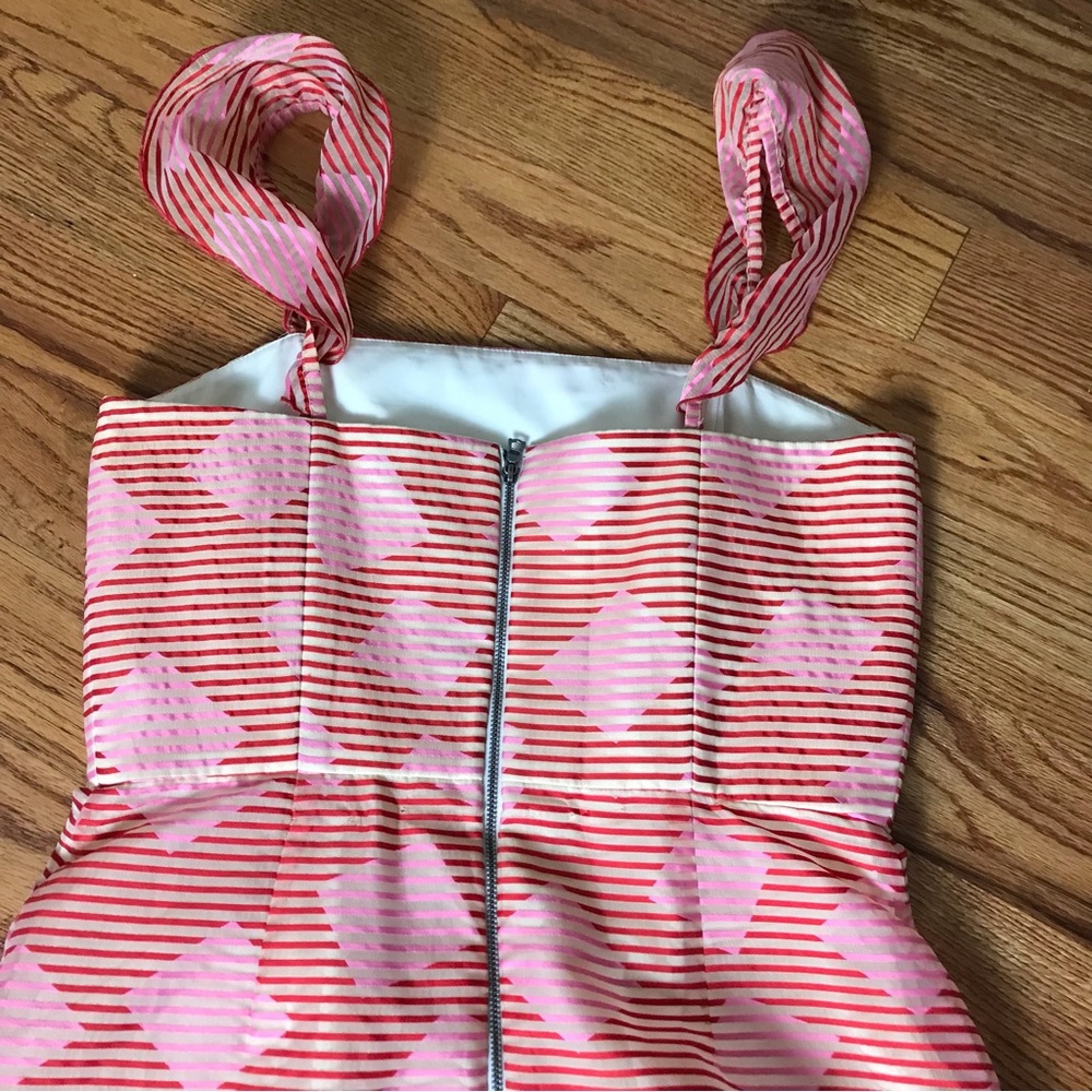 ALICE + OLIVIA Angelita Dress - Picture 8 of 11
